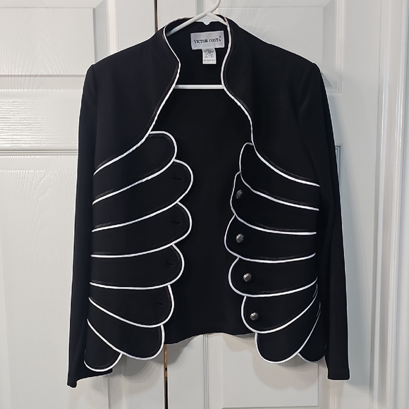 Victor Costa Jackets & Blazers - Vintage Victor Costa Black White Sculptured Scalloped Wing Jacket Large